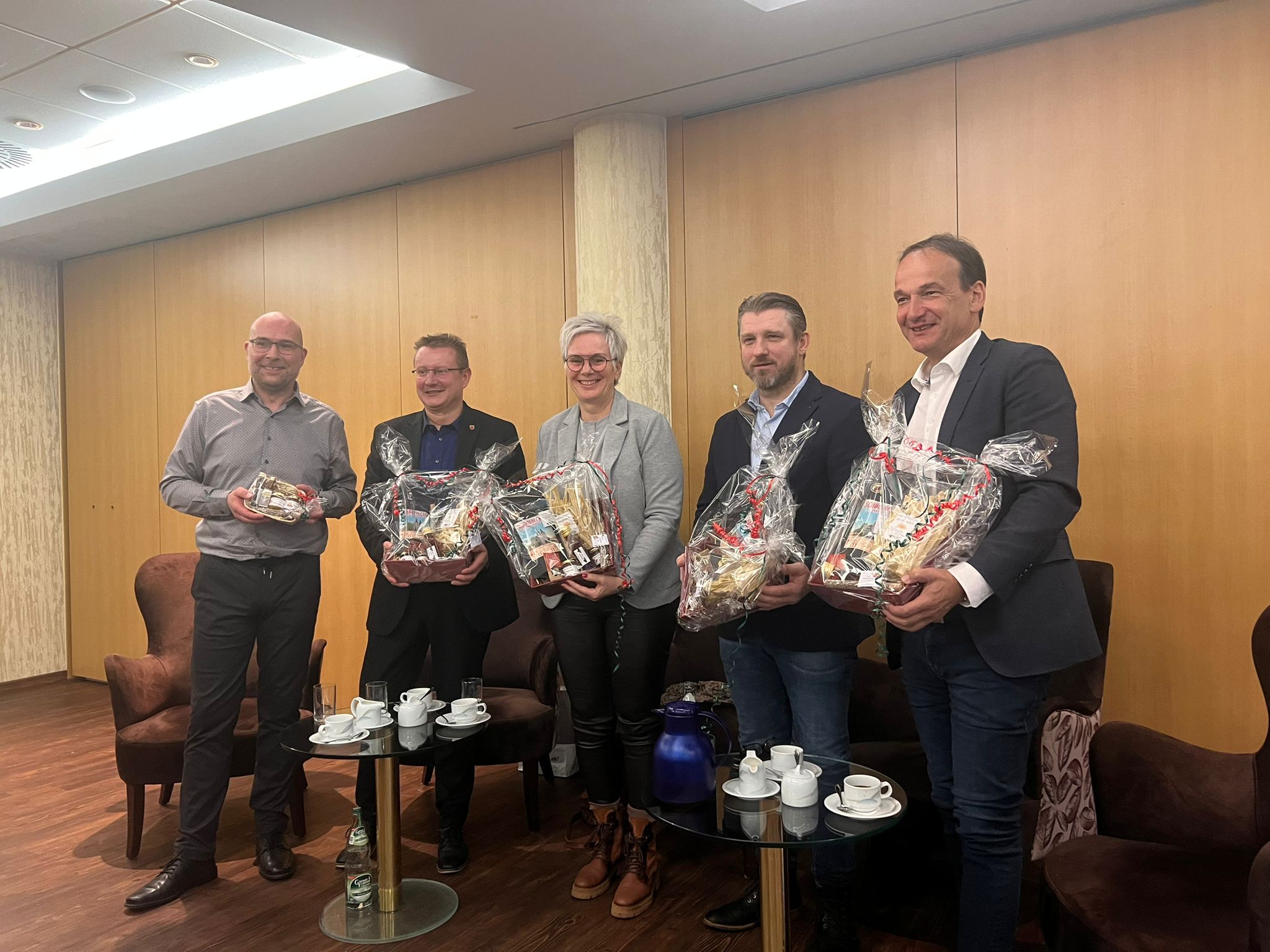 Von links nach rechts: Mike Schmidt, Uwe Scholz, Silke Renk-Lange, Sven Hause und Andreas Silbersack